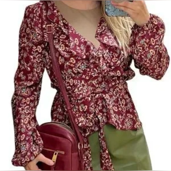 Max Studio Tops - MAX STUDIO Floral Print Ruffle Peplum Top